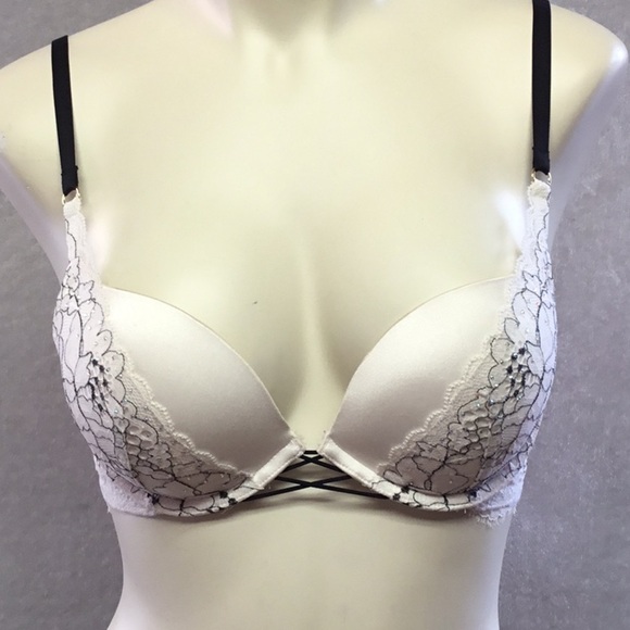 𝅺💕2/$35 💕 La SENZA Beyond Sexy White Lace Bra Size 32C - Picture 1 of 5